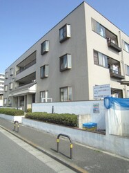 宇田川マンションの物件外観写真